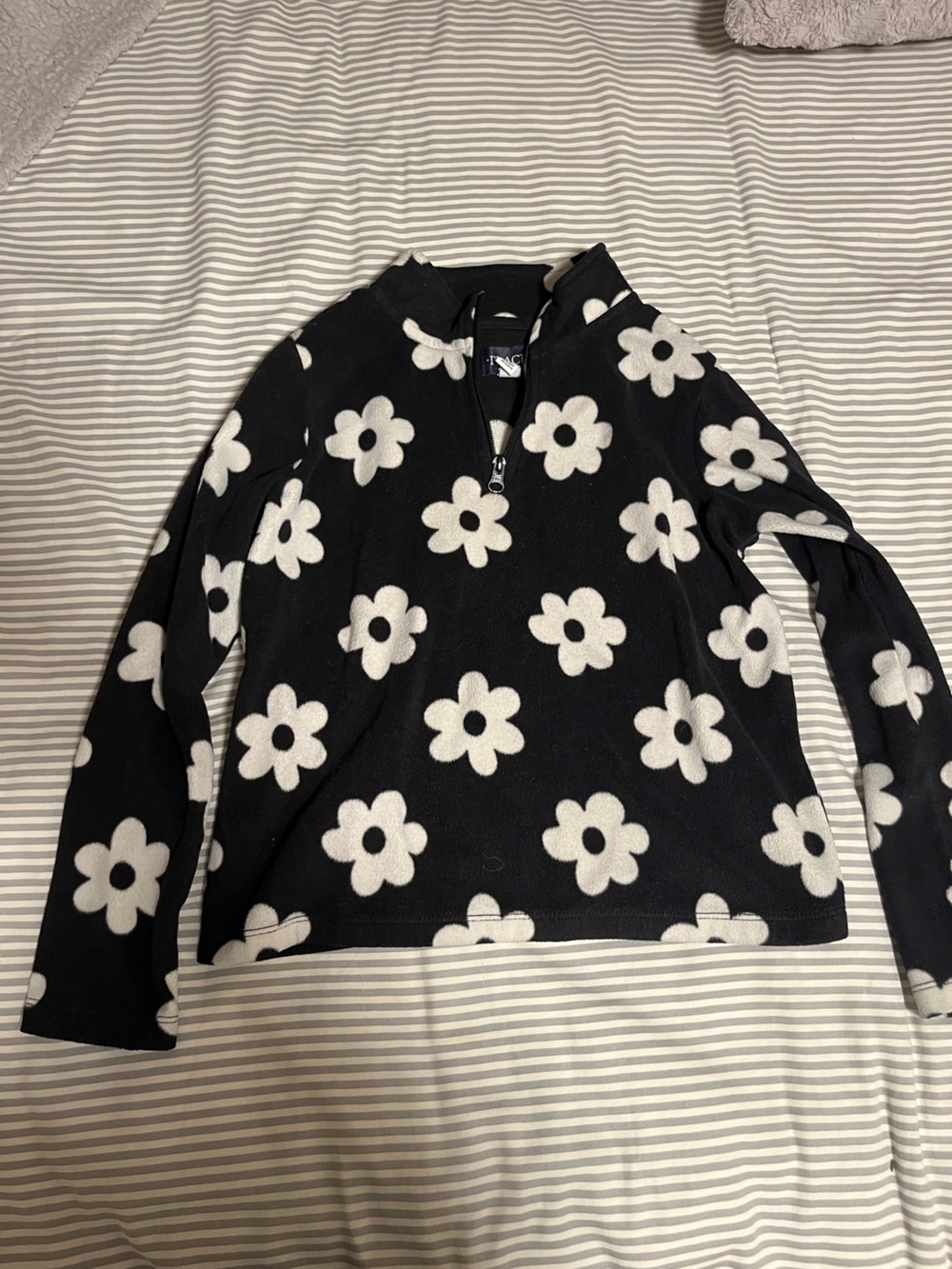 Children’s Place Black Pullover Sweatshirt with White Floral Print